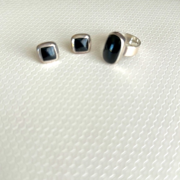 Silver and Onyx set - Picture 1 of 4